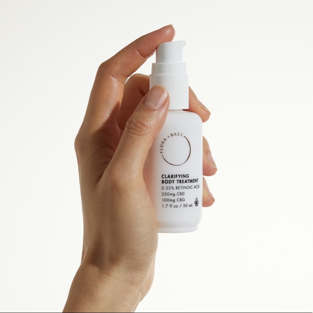NIB! FLORA + BAST Clarifying Body Treatment - Picture 3 of 7